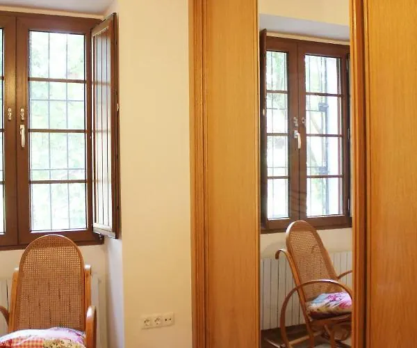 A Casa De Pia * Sober